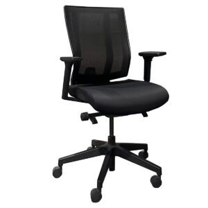 Used VARIDESK Task Chair in Black Finish This task chair is designed to support spinal health while offering full adjustability for comfort and productivity. Contoured frame following spinal curves Adjustable back, seat, armrests, and seat tilt tension Pivoting ergonomic backrest for added support Height-adjustable seat (17 5/8" to 22") Weight capacity up to 300 lbs. Rolling casters for easy mobility on carpeted or wood floors BIFMA X5.1 tested and meets durability standards Dimensions:  26"Wx24"Dx44"H (Adjustable Seat height from 17 5/8" to 22") Perfect for creating an ergonomic workspace in offices, home offices, and workstations.