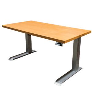 Used Cherry Laminated Height Adjustable Desk W/ Silver Base This desk features a cherry laminated top with a height-adjustable design, allowing for customizable comfort and functionality. Cherry Laminated Top Height Adjustable Silver Base Dimensions: 46" wide x 23" deep x 23" high Ideal for offices, home workspaces, and collaborative environments.