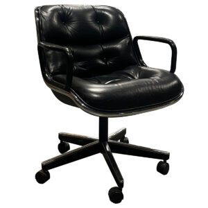 Used Knoll Pollock Leather Executive Conference Chair in Black Experience timeless comfort and functionality with the Knoll Pollock Executive Chair. Designed with a molded back and waterfall seat edge, it ensures ergonomic support for extended use. The chair's adjustable height, swivel, and tilt functions allow for personalized comfort, while the caster base provides effortless mobility in any workspace. Retails New: $3000+ Leather 5-Star "x" base on casters Waterfall seat edge and molded back for long-lasting comfort. Height-adjustable seat with swivel and tilt functions. Caster base for easy mobility. Dimensions: 33¼"H x 26¼"W x 28¼"D Ideal for conference rooms and executive offices.