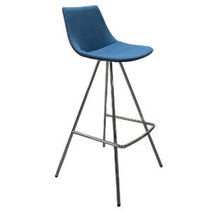 Used Davis Join Collection Barstools in Full Blue Upholstery These Davis Join Collection barstools bring a sleek, modern touch to high-end cafés, breakout spaces, and collaborative areas. Upholstered in a rich blue fabric, they feature a polished steel four-leg base, combining durability with a timeless design. Full blue upholstery Four-leg polished steel base Model: JN-3005 Dimensions: 16.5"W x 15"D x 40.25"H Perfect for stylish, versatile seating in cafés, bars, and casual office spaces.