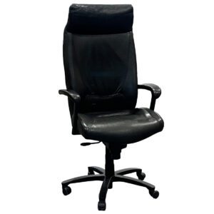 Used Haworth Black Vinyl Executive Conference Chair W/ Fixed Arms This conference chair combines functionality with support, offering fixed arms and a spacious design for lasting comfort during meetings. Black upholstery Fixed arms Ergonomic design Dimensions: 28 3/8"W x 28"D x 55"H Perfect for conference rooms, executive spaces, and collaborative environments.