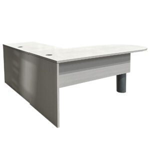 Used Groupe Lacasse Bullet Top L-Shape Desk in White Laminate RH Right-handed configuration designed with a File/File pedestal for organized storage, making it practical for modern office needs. File/File pedestal for efficient document storage Modesty panel in white laminated finish Right-handed setup for workspace optimization Dimensions: 70.7/8'W x 29.1 x 29.1 Perfect for private offices, executive suites, and collaborative environments.