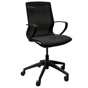 Used Global Solar Series Multipurpose Chair in Black This chair features a mesh seat and back with a sleek one-piece frame, offering modern design and practicality for versatile use in professional settings. Black mesh seat and back (Asphalt Frame & Midnight Mesh Finish)  One-piece seat, back, and fixed arm frame Integrated swivel tilt and seat height adjustment Dimensions: 23"W x 17"D x 40"H Ideal for training rooms, conference rooms, and collaborative workspaces.