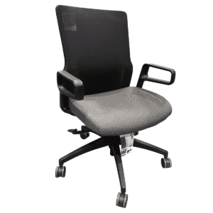 Used SitOnIt Novo Task Chair – Black Mesh-Back with Grey Upholstered Seat This SitOnIt Novo Task Chair features a breathable black mesh back, a grey upholstered seat, and built-in lumbar support, providing comfort and ergonomic support for daily office use. Black mesh back  Grey upholstered seat Lumbar support  Dimensions: 29” W x 29” D x 41” H Perfect for commercial offices, workstations, and collaborative spaces.